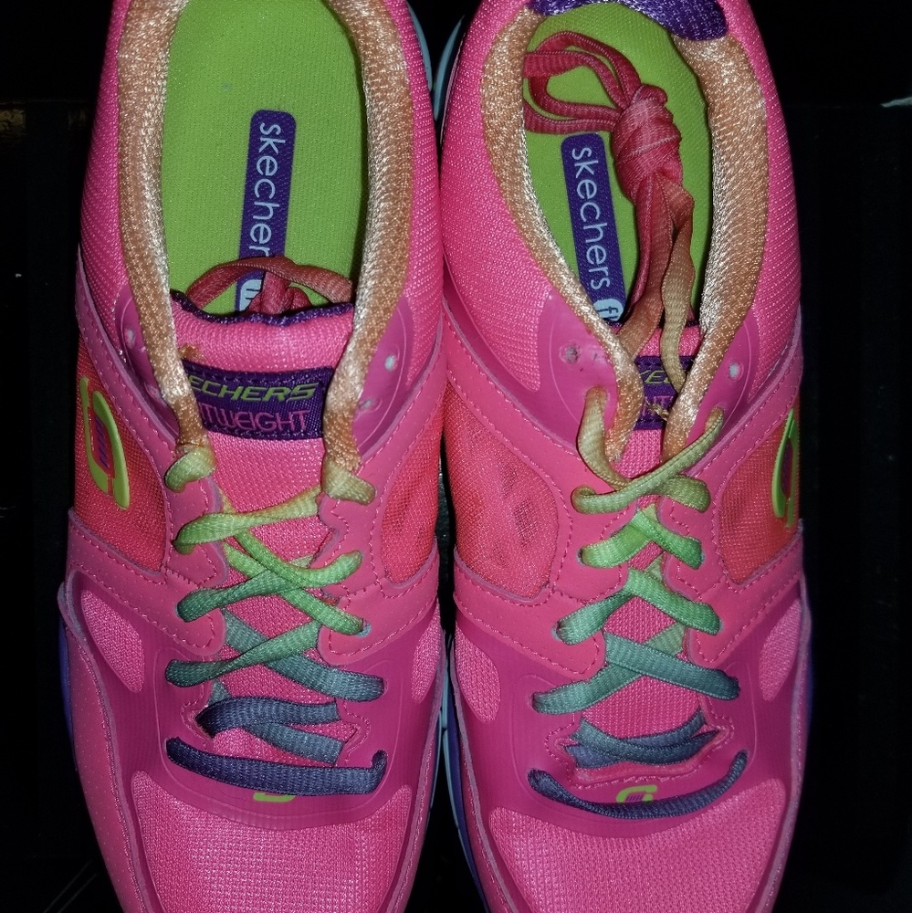 Brand New Sz 6.5 Hot Pink Sketchers Tennis Shoes